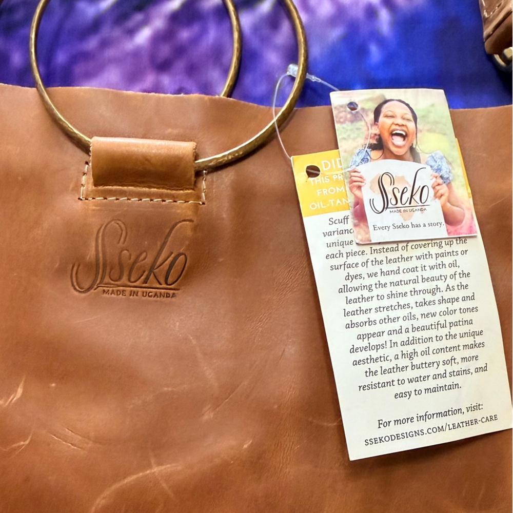 Super 🔥 Deal Sseko Tan Leather Shoulder Bag with Carry Metal Rings 
🤜👜🤛 - Picture 2 of 12